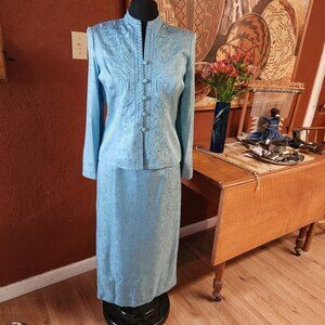 Adrianna Papell Silk Skirt Set, Jacket and long skirt Size 8P Gorgeous Blue
